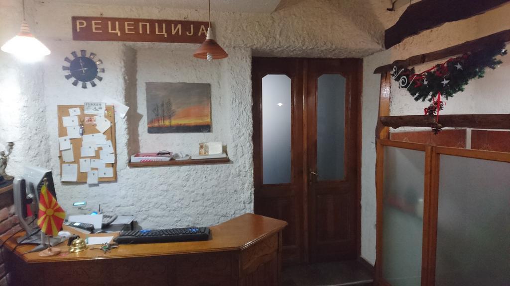Hostel Bimbo Skopje Exterior foto